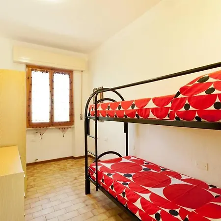 Ada Con Giardino Privato Tatil Evi